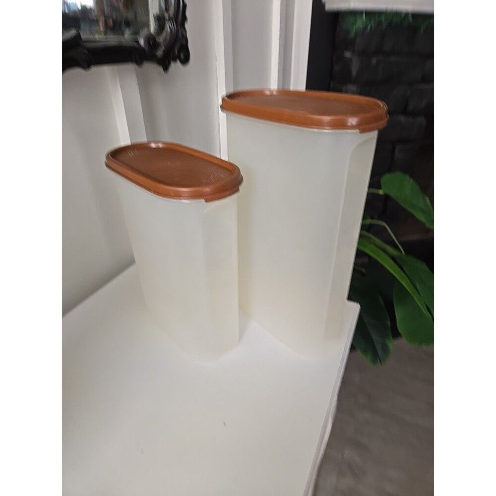 Vtg Tupperware Lot 2 Tall Sheer 12 1/4 Cup Container and 9 3/4 Brown Lids - Picture 2 of 7